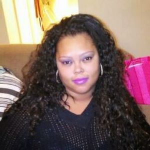 Meet your Posher, Shanel